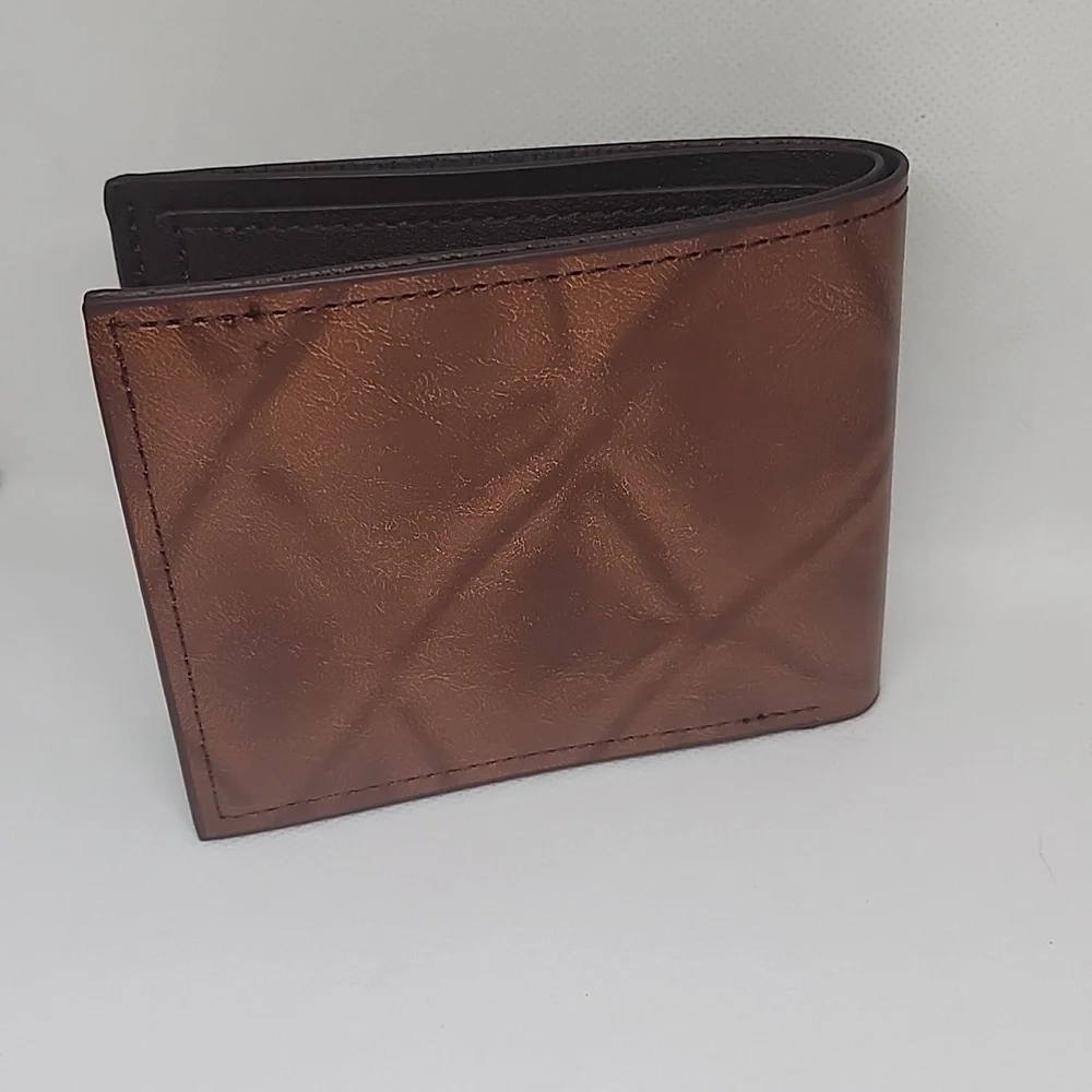 Bifold 🦌 deer wallet NWT!!